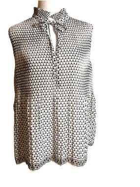 Max Studio Black & White Polka Dot Blouse
